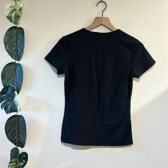 J.McLaughlin Wavy Textured Short Sleeve Tee Shirt S - Picture 6 of 8